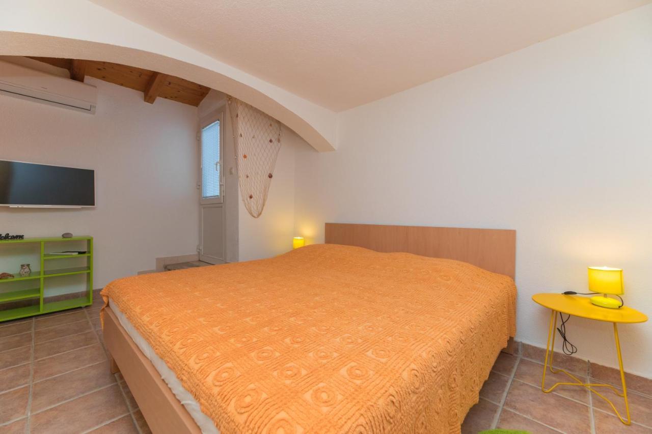 Apartments Lux ボル エクステリア 写真