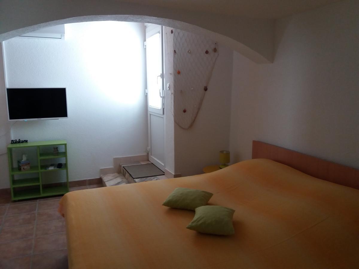 Apartments Lux ボル エクステリア 写真